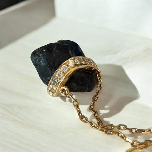 Original stone Parti Sapphire Pendant