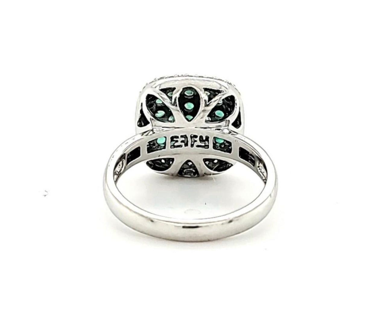 White Gold Emerald Ring